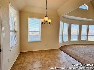 Building Photo - 1005 Sophie Marie