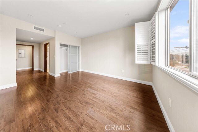 Building Photo - 11218 Camarillo St