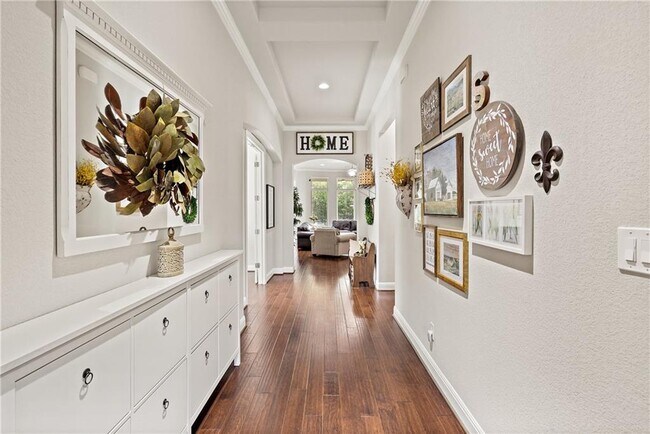 Building Photo - 4304 Valley Oaks Dr