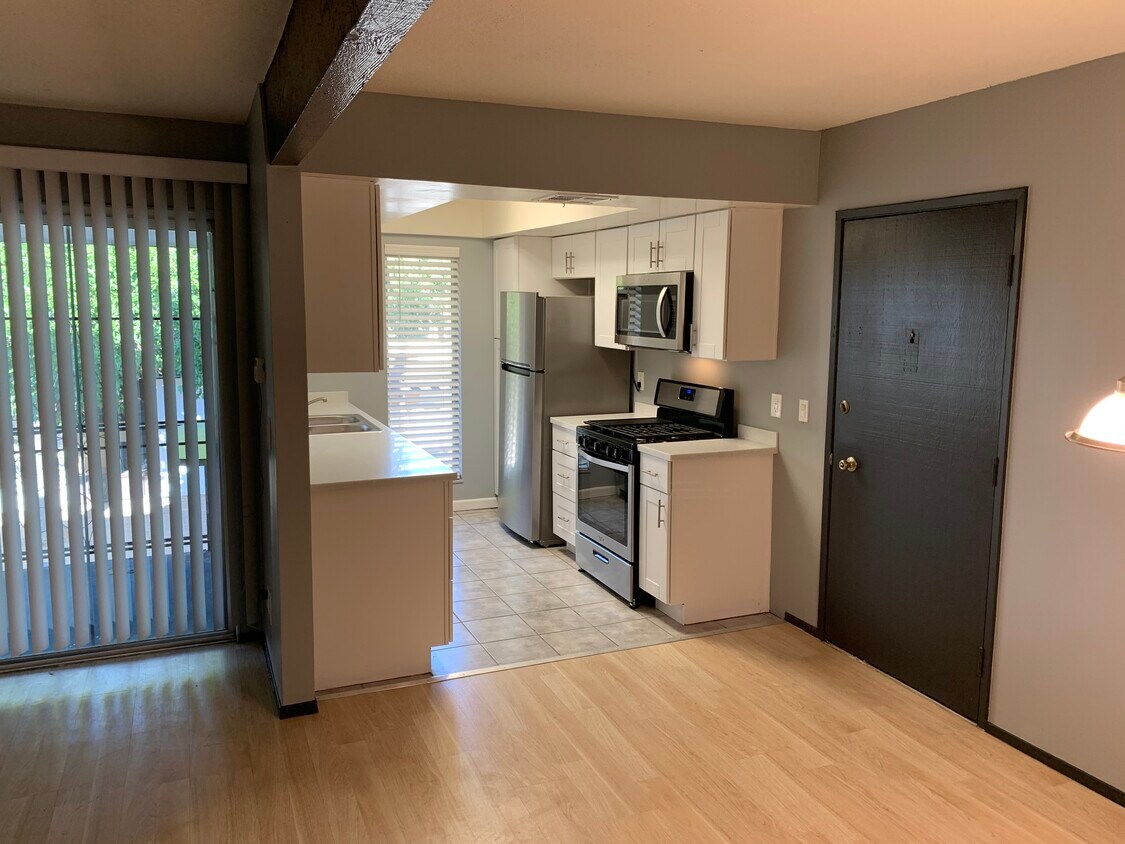 1405 Vegas Valley Dr Las Vegas Nv Apartment Finder