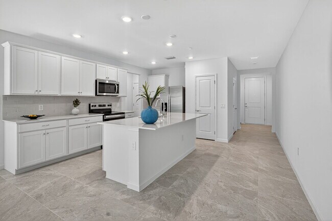 Building Photo - 37823 Solis Grande Dr