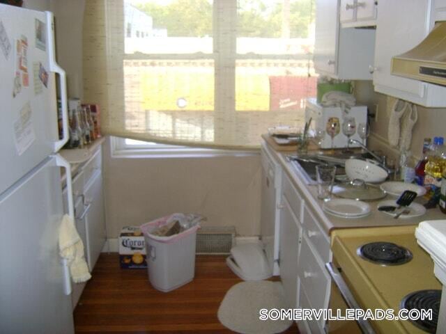 Building Photo - 402 Highland Ave