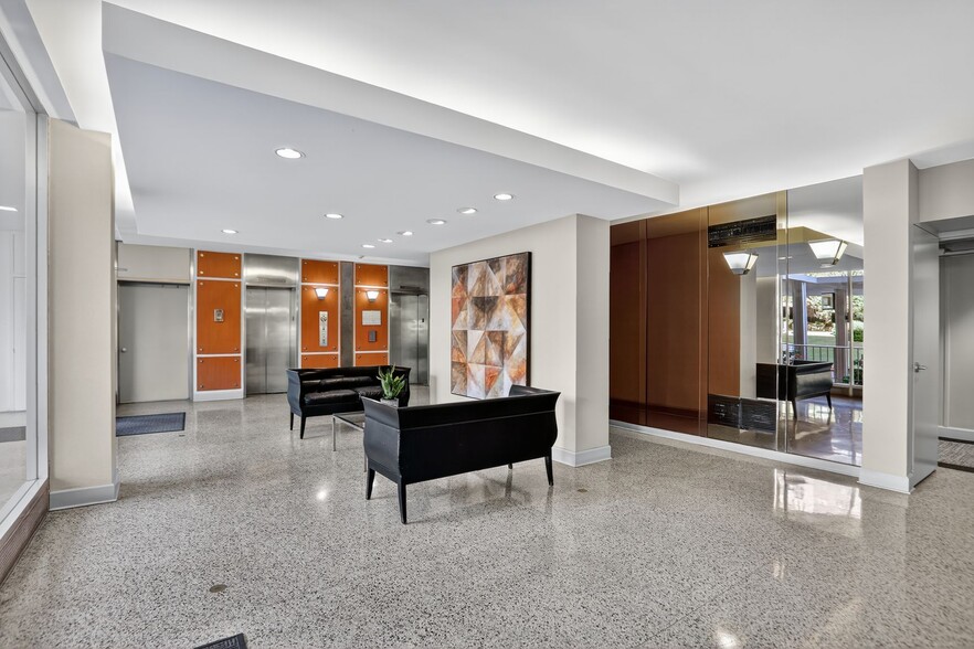 Building Photo - 130 26th St NW