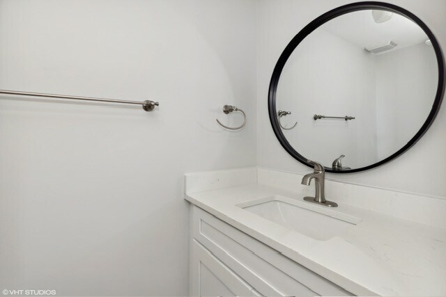 Building Photo - 47 W Stone Ave