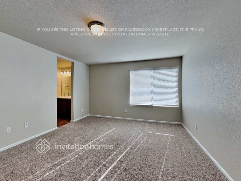 Building Photo - 6270 Bobolink Trl