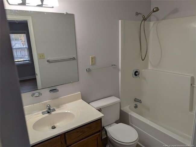 Building Photo - 4846 Pinedale Blvd