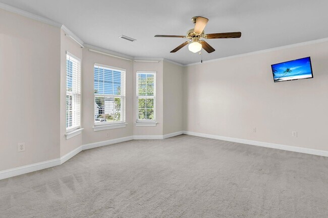 Building Photo - 1574 Ocean Neighbors Blvd