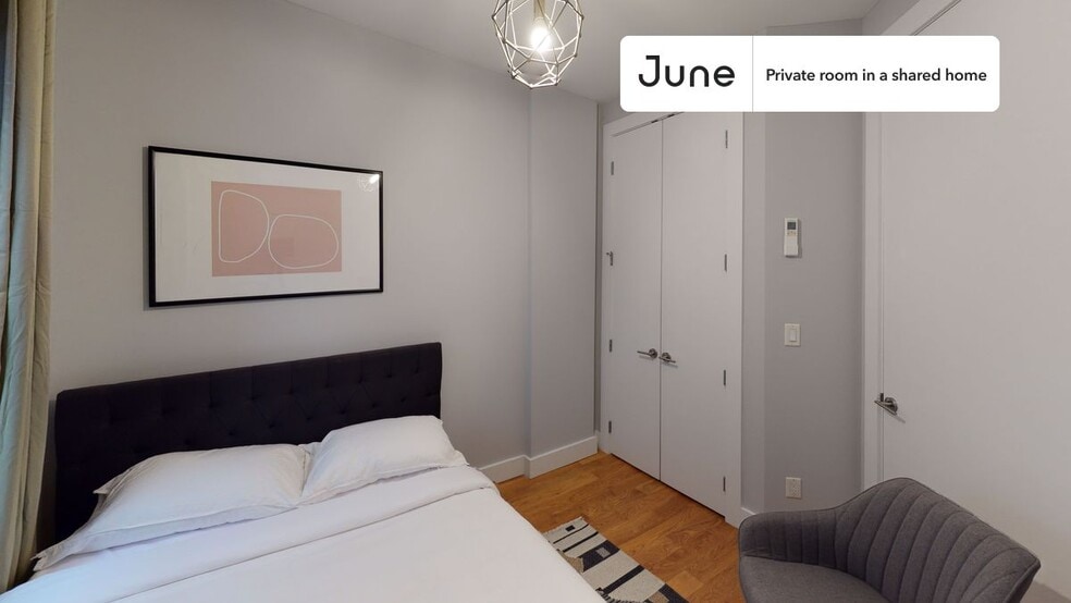 Building Photo - Room in Shared 5 bed/2.5 bath home