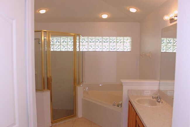 Building Photo - 771 Mountain Ash Way
