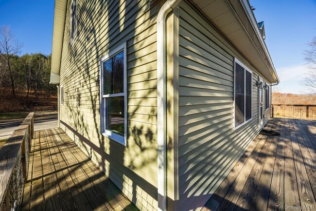 Building Photo - 641 Smithfield Rd