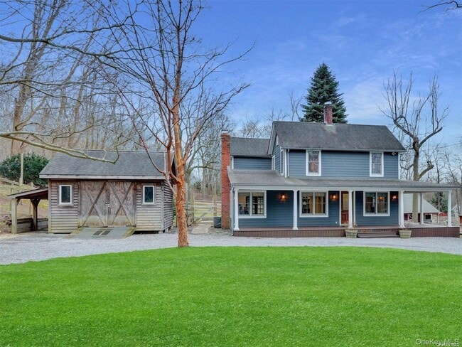 Building Photo - 42 Blydenburgh Ln