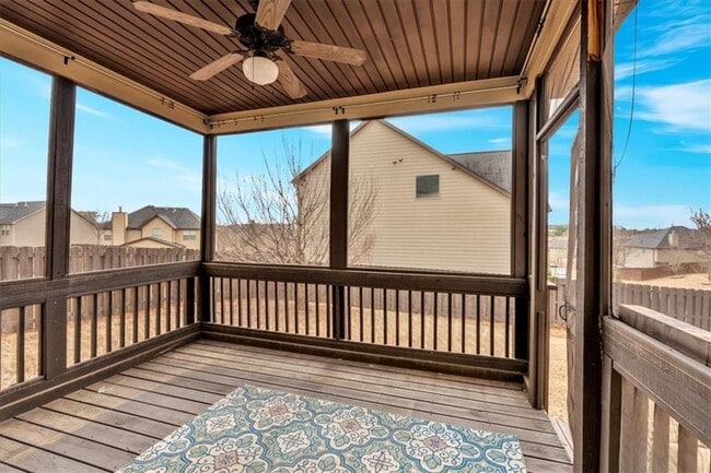 Building Photo - 845 Nevis Way