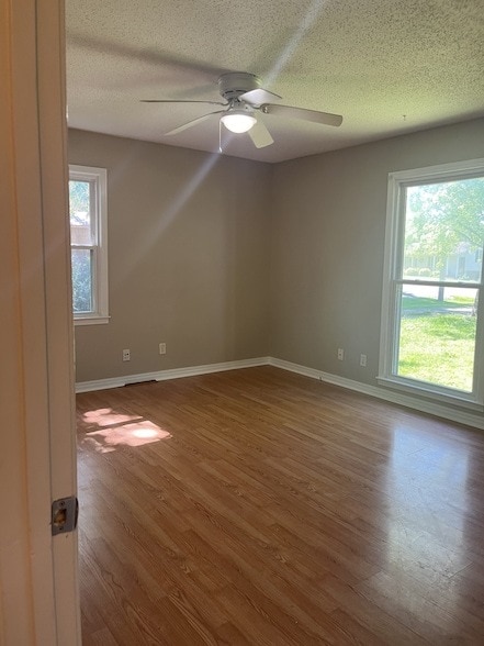 Building Photo - 1334 Chippendale Cir