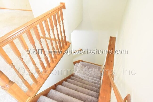 Building Photo - 15306 Riley St