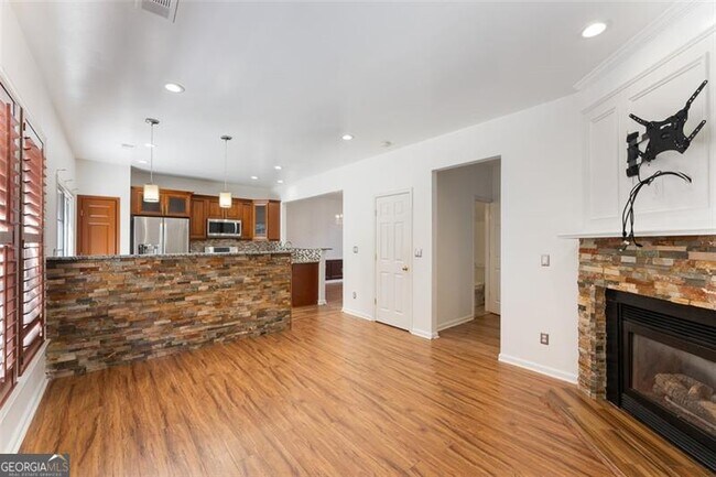 Building Photo - 2901 Timbercreek Cir