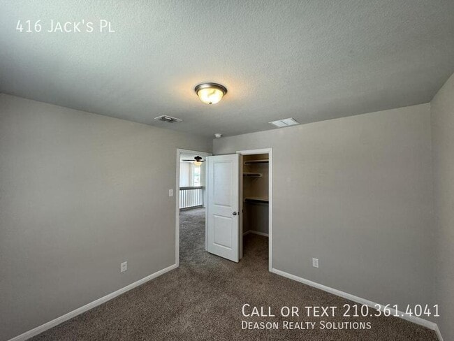 Building Photo - 416 Jack's Pl
