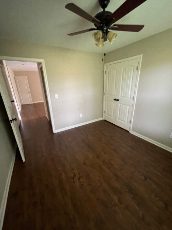 Building Photo - 228 Vanover Ln