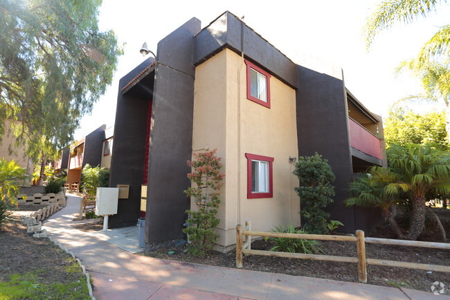 Building Photo - Coronado Del Sol Apartments