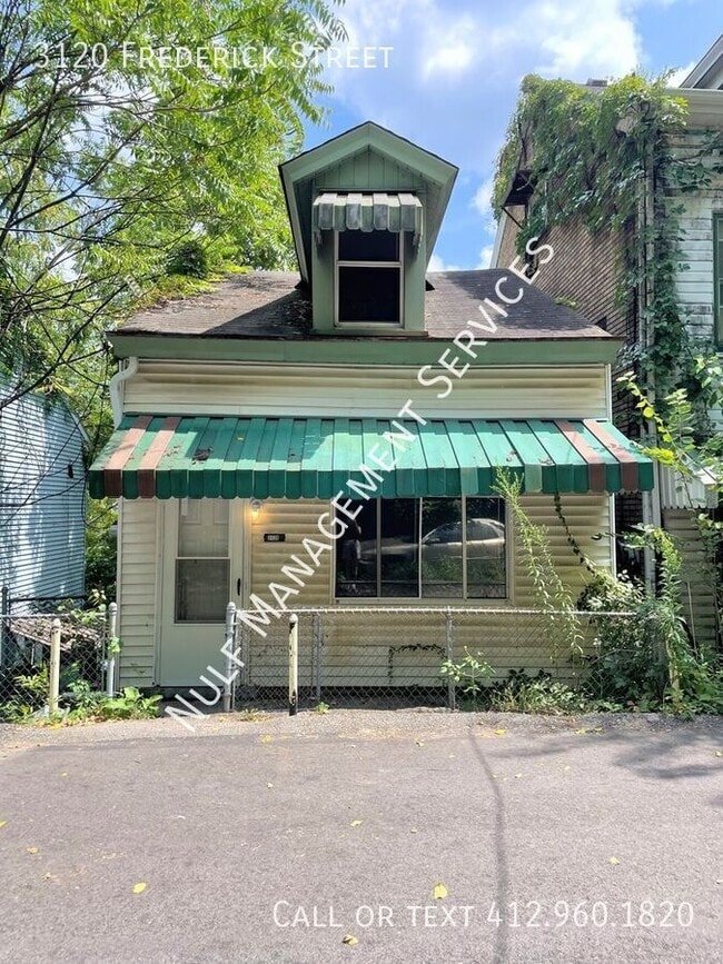 Building Photo - 3120 Frederick St
