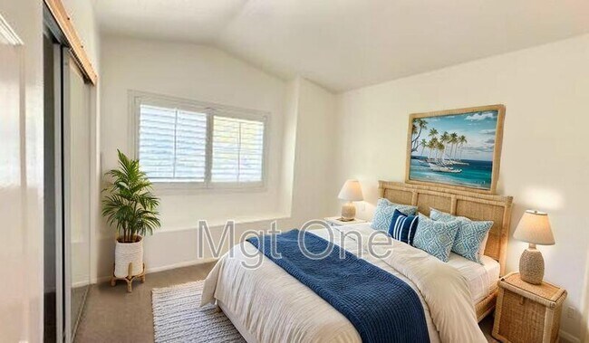 Building Photo - 10651 Concannon St