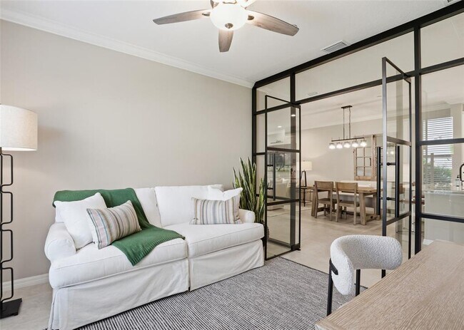 Building Photo - 12720 Sorrento Wy