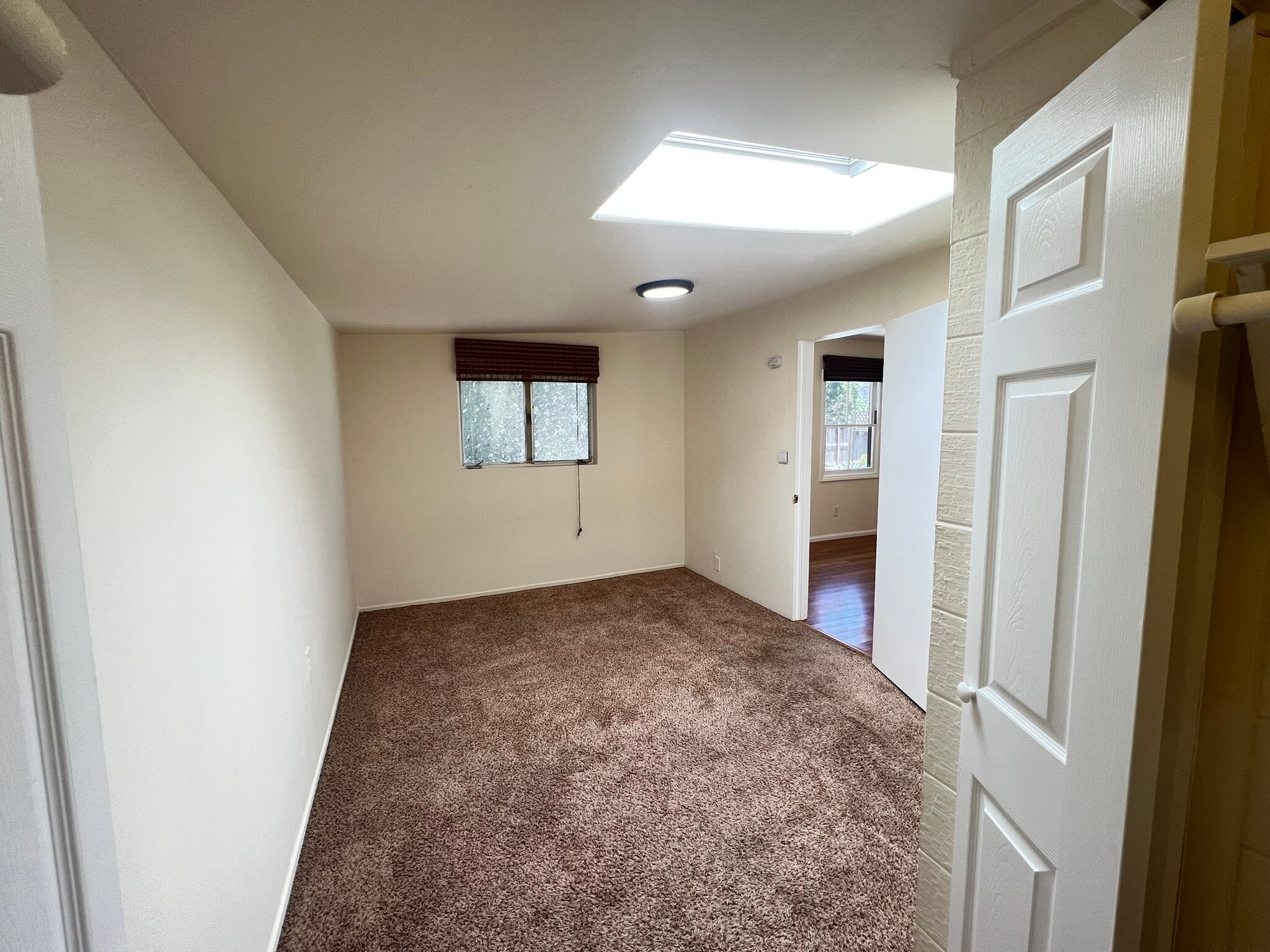 Building Photo - 2019 Cypress Ave