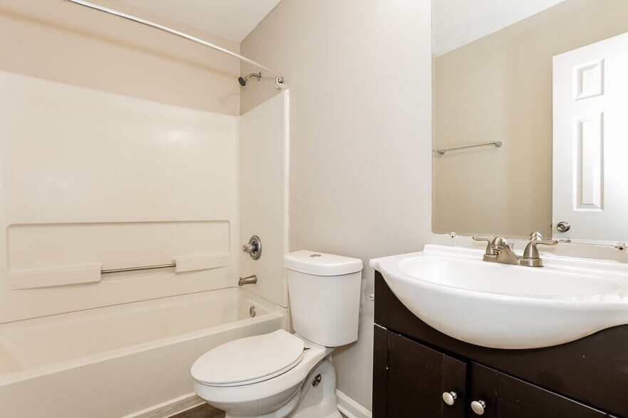 Building Photo - 1481 Mine Run