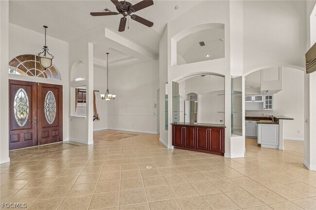 Building Photo - 2822 SW 49th Terrace