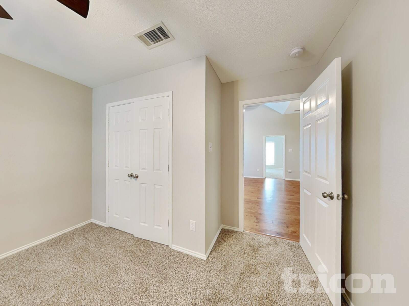 Building Photo - 919 Bermuda St