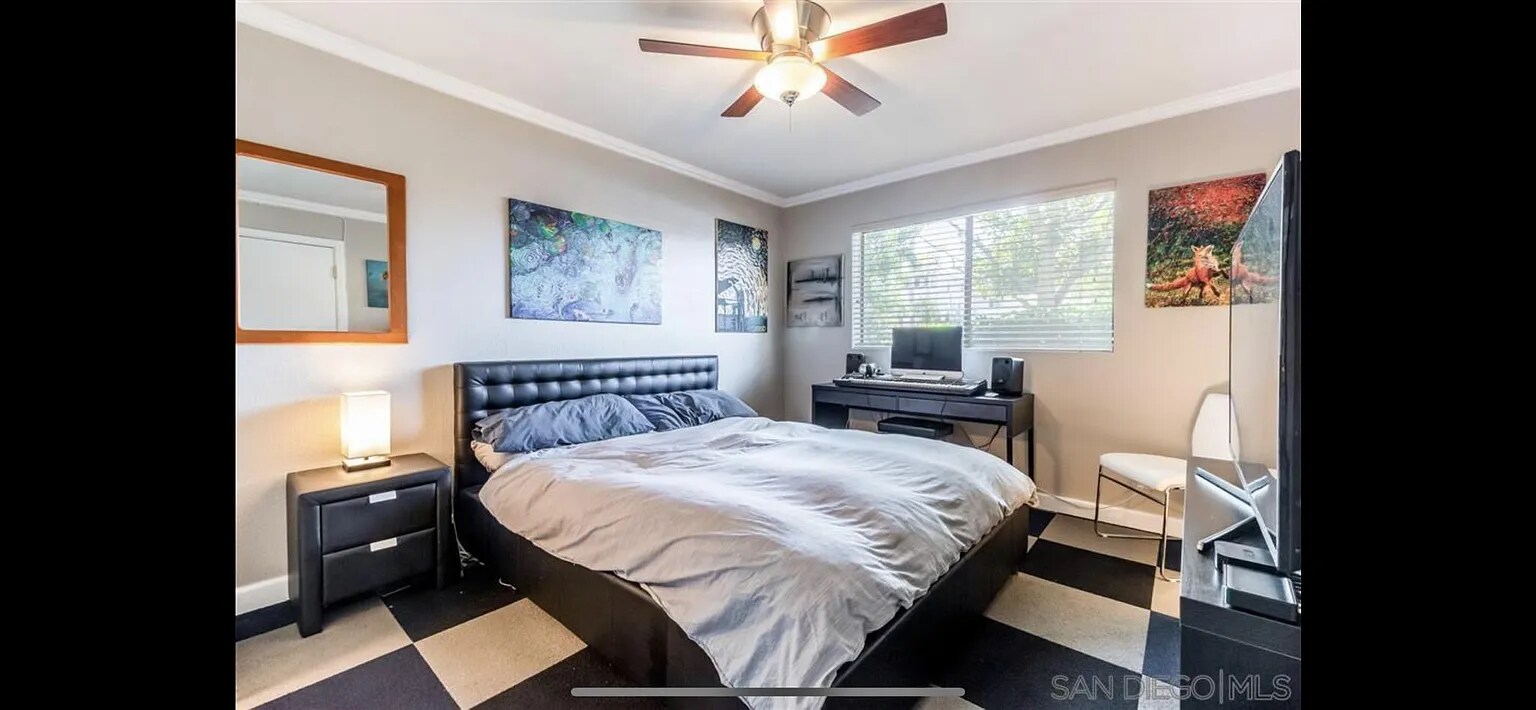 Building Photo - 4541 Utah St