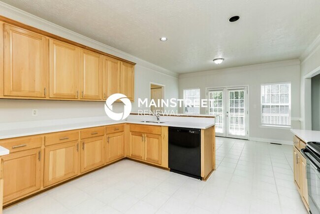 Building Photo - 4 Bedroom Pet-Friendly Home in McDonough, GA with Main Street Renewal