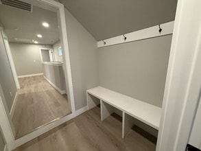 Building Photo - 651 Washington St