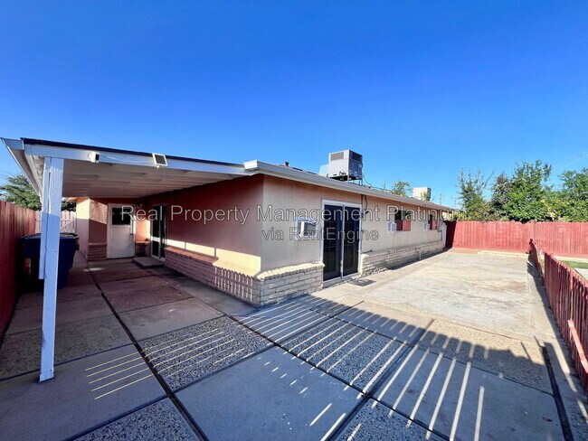 Building Photo - 106 Rialto Ave