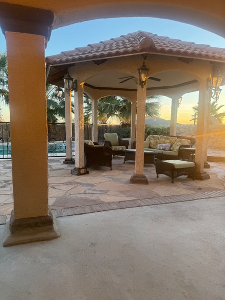 Building Photo - 13582 Emerald Coast Ln