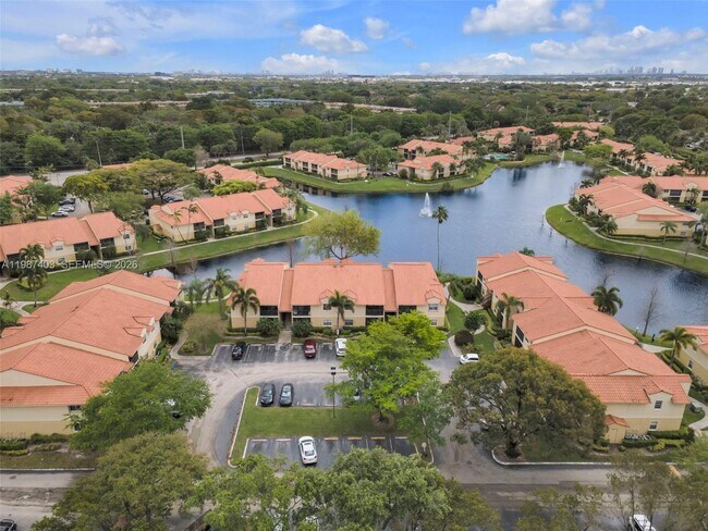 Building Photo - 1247 SW 46th Ave