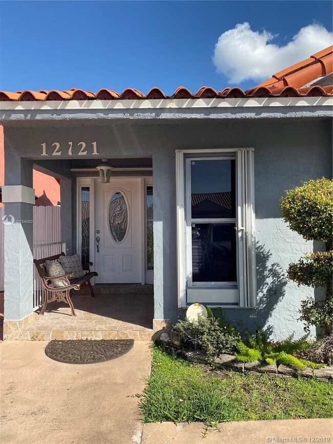 Building Photo - 12721 NW 102nd Pl