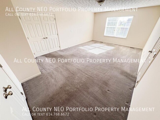 Building Photo - 2919 Woodstone Dr