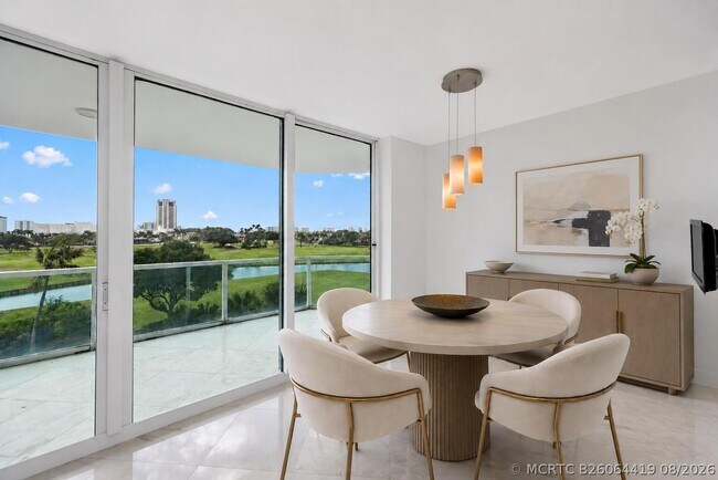 Building Photo - 500 SE Mizner Blvd