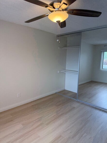 Building Photo - 3546 Del Amo Blvd
