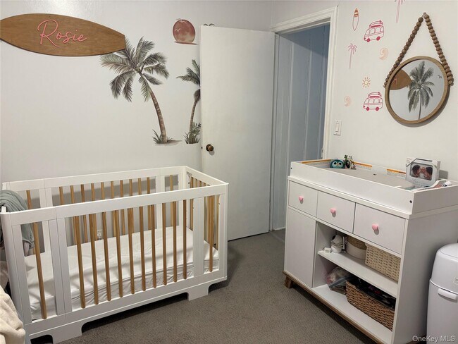 Building Photo - 344 E Penn St