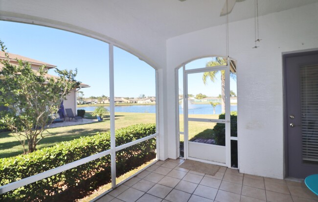 Building Photo - 1812 Sandhill Crane Dr