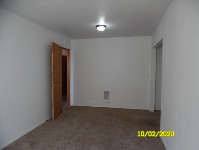 Building Photo - 153 W Taylor St