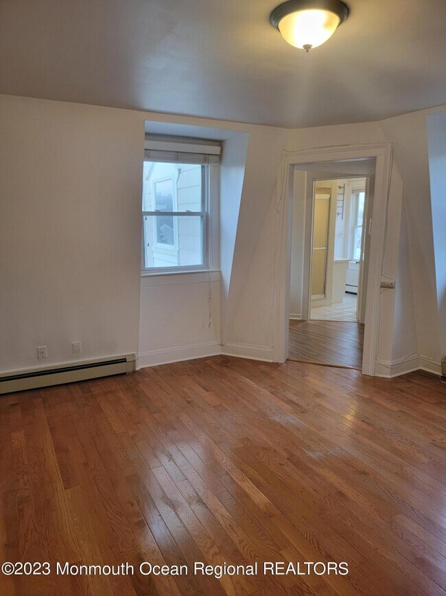 1039 Norwood Ave 1039 Norwood Ave Long Branch NJ 07740 Apartment Finder