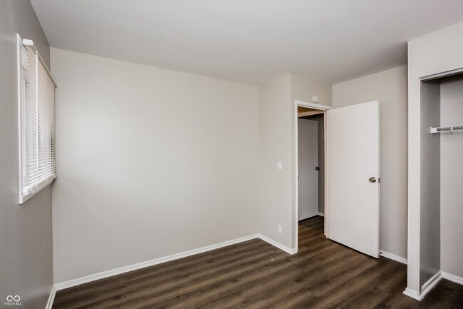 Building Photo - 5101 Patricia St