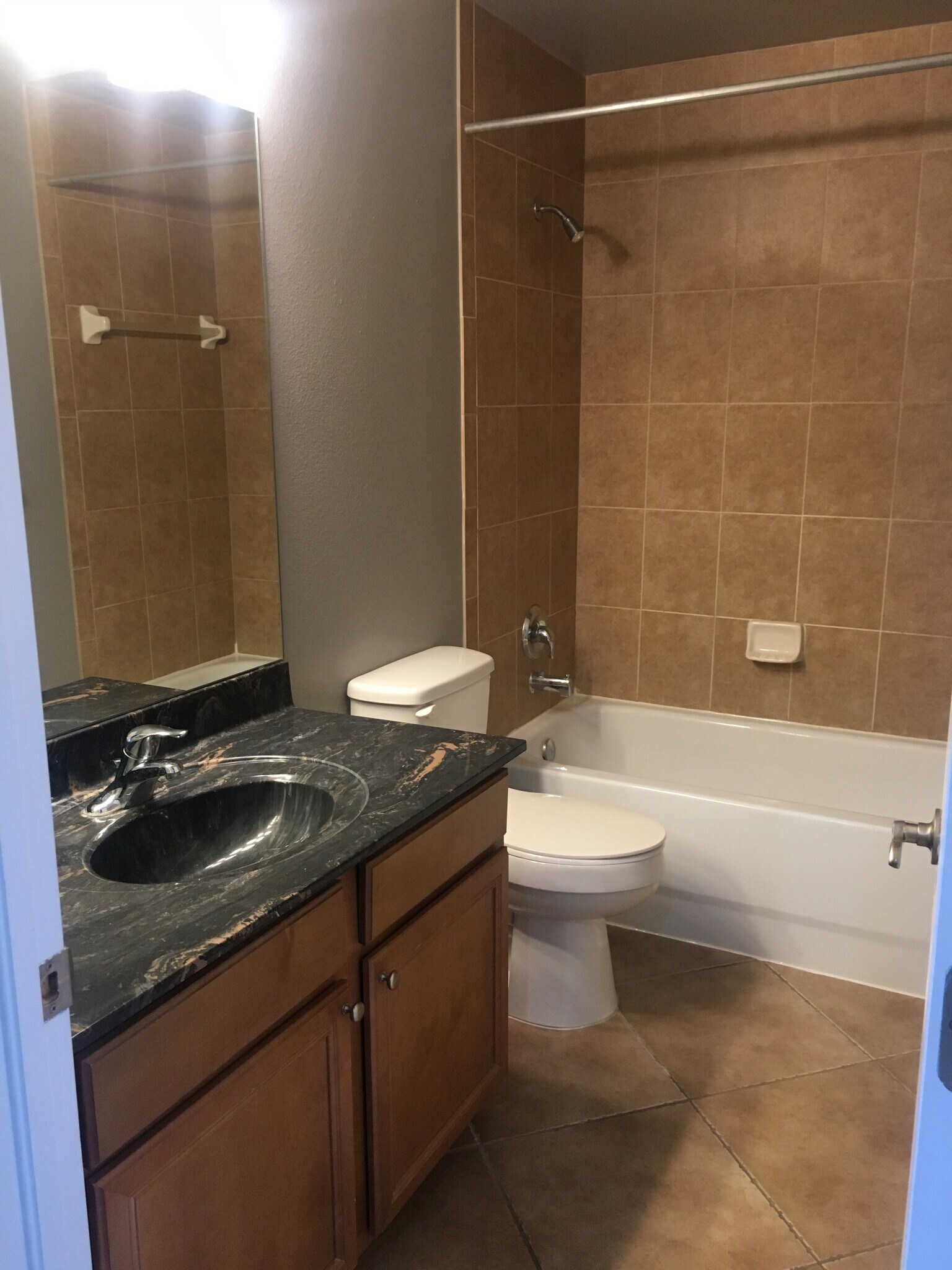 Building Photo - 7433 Terrace River Dr