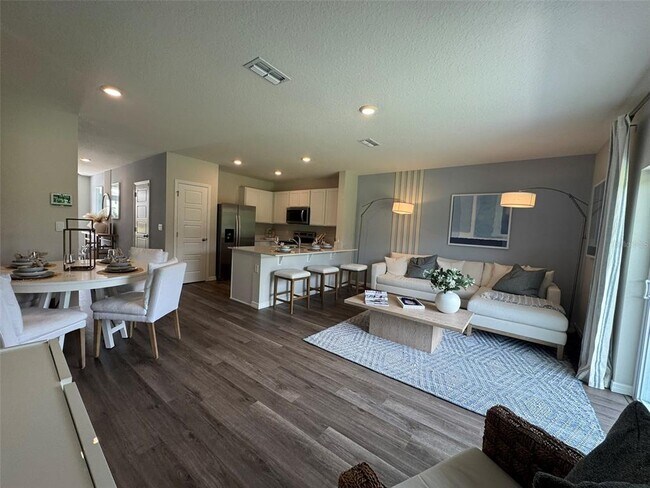 Building Photo - 2151 Longleaf Rd