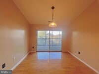 Building Photo - 6502 Home Water Ct