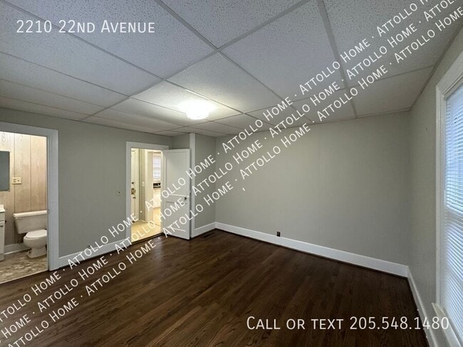 Building Photo - 2210 22nd Ave