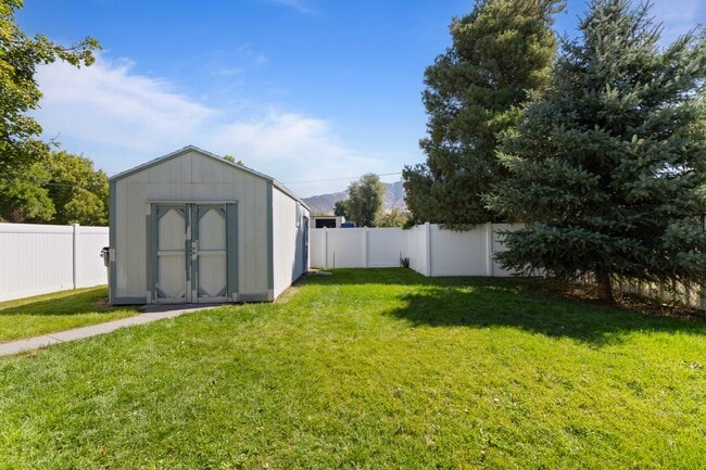 Building Photo - 336 S 100 W