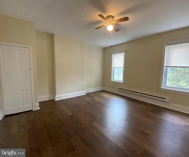 Building Photo - 4723 Leiper St